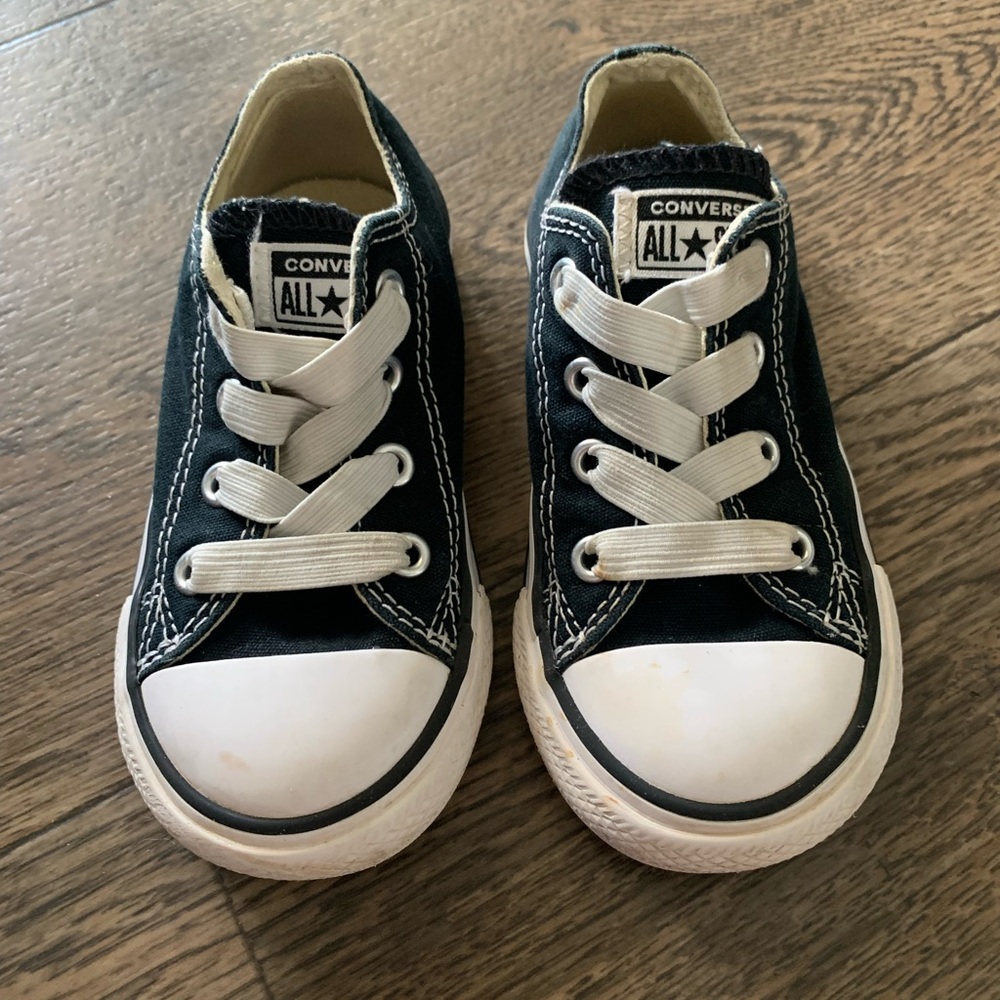 Toddler Converse size 7